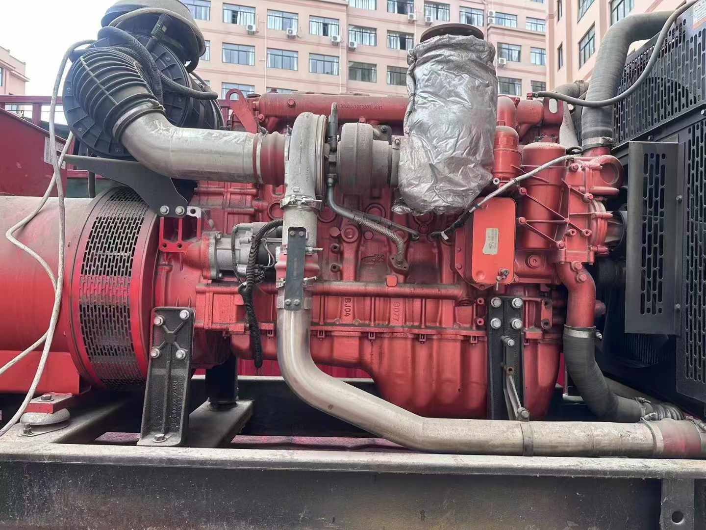 三元如何选择适合 600kW 柴油发电机组的过载保护器？